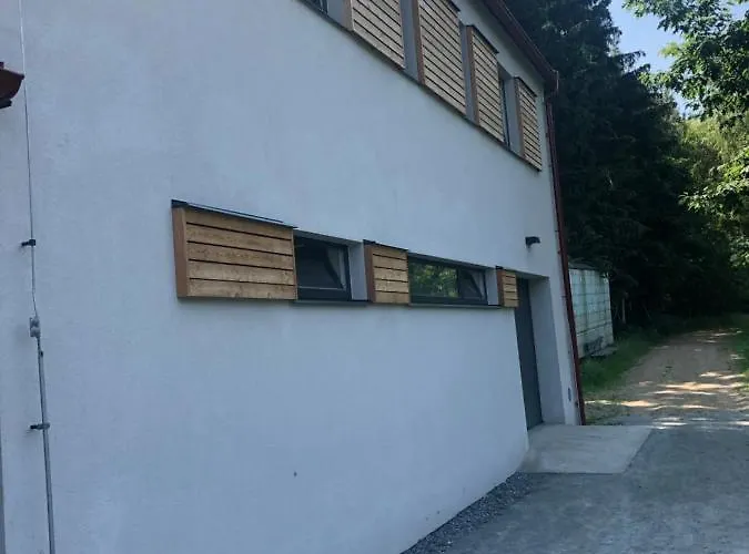 Klidne Misto V Mesicnim Udoli Porici nad Sazavou